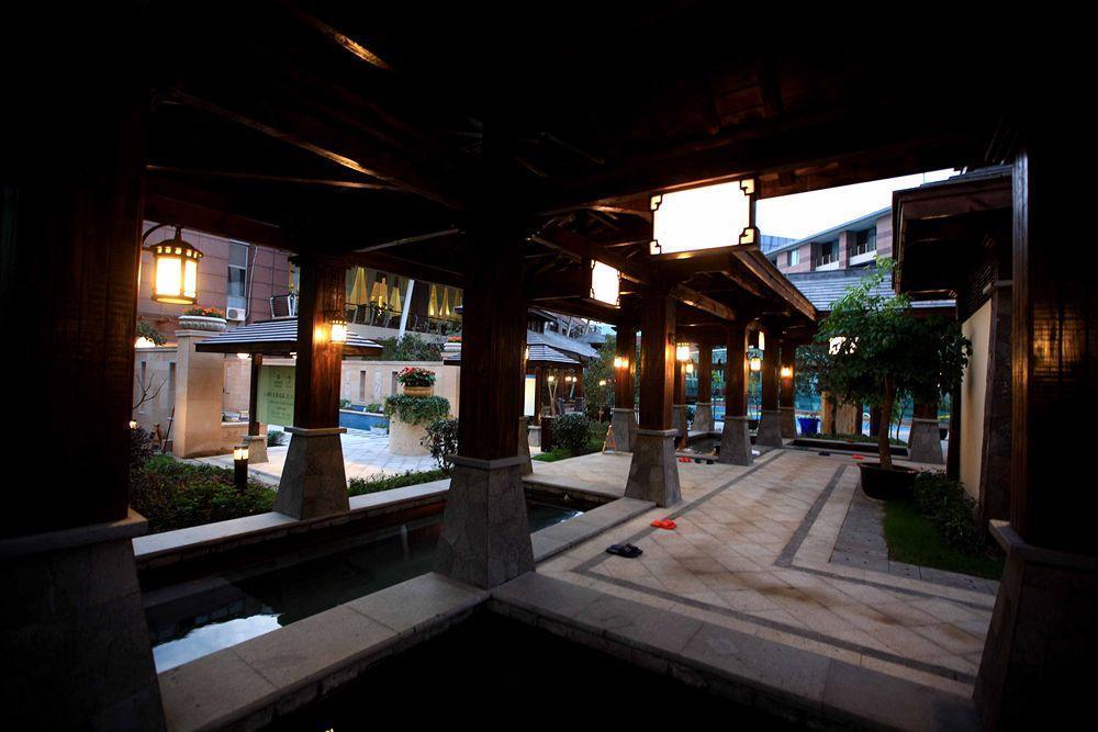 Landison Hotel Huzhou Exterior foto
